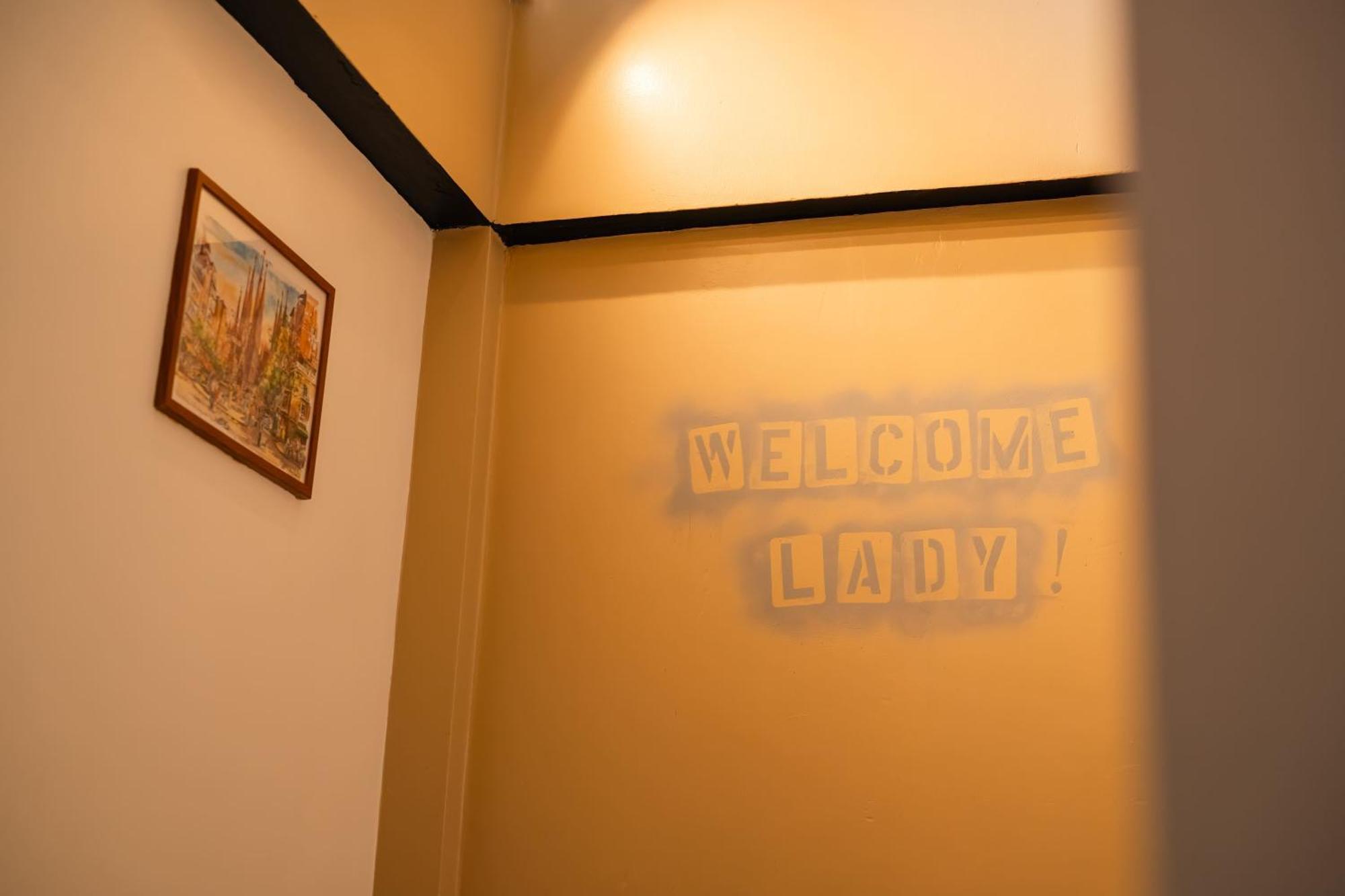 Patong Sweett Lemon Hostel מראה חיצוני תמונה